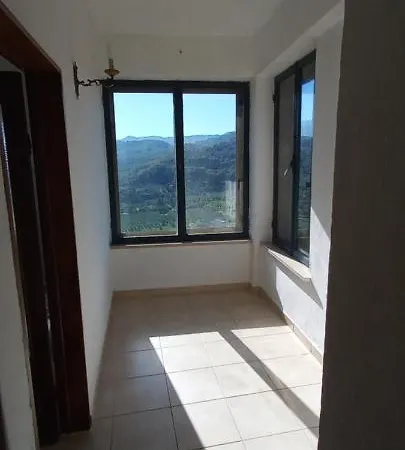 Casa Con 2 In Borgo Medievale Ferienhaus Montegiovi